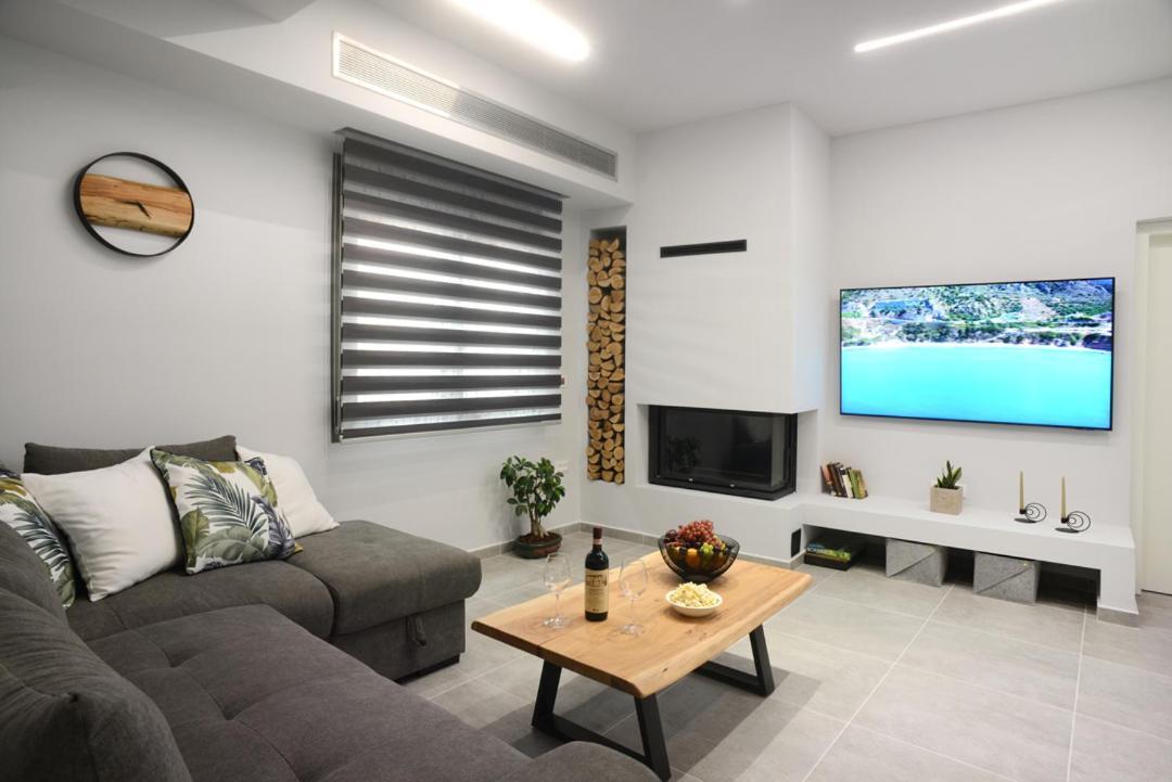 Damona 2Br Luxury Home With Garden - Κοντά Στο Κέντρο Ηράκλειο Κρήτης Εξωτερικό φωτογραφία