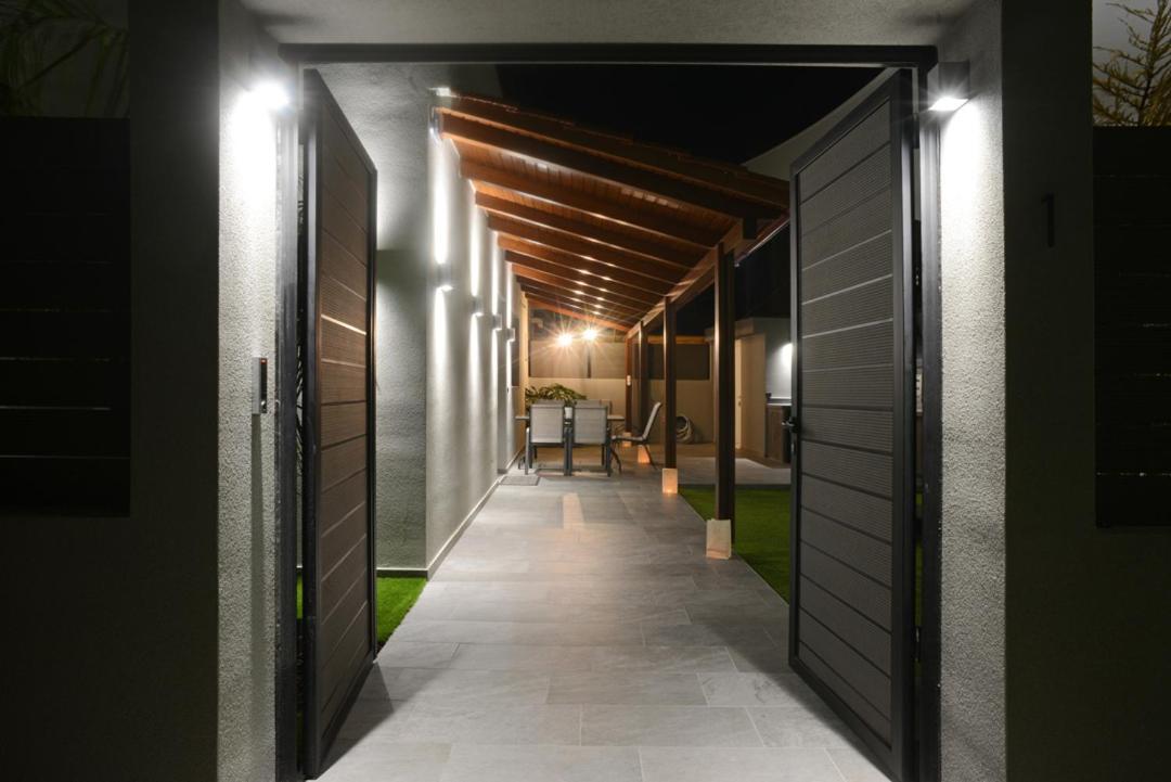 Damona 2Br Luxury Home With Garden - Κοντά Στο Κέντρο Ηράκλειο Κρήτης Εξωτερικό φωτογραφία